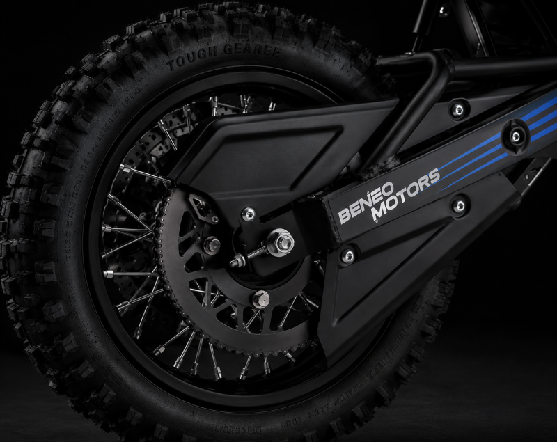 Chain Cover with Chain Tightener