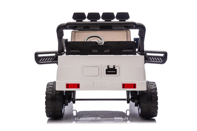 Electric Ride-on car Toyota FJ Cruiser XXL with 4x4 drive, licensed (Two-seater), white, Portable li