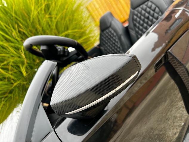 Elektrische kinderauto Audi R8 SPYDER 24V | Rode tweezitter | MP3-speler met USB/AUX en Bluetooth | 