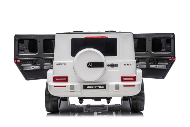Electric Ride-on car Mercedes-Benz G63 AMG 4x4 Two-seater 24V, white, MP3 Player with USB/AUX and Bl