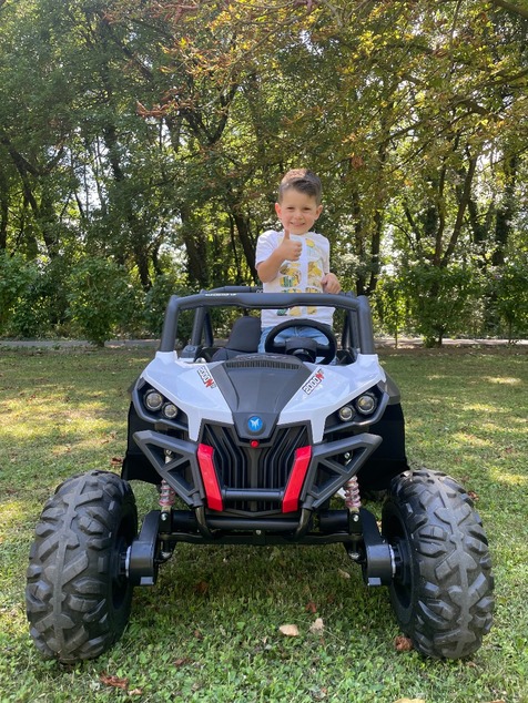 Kids Electric Ride-On NEW RSX 24V 4x4 | Beneo Motors | Lithium Battery | 2 Seater | Suspension