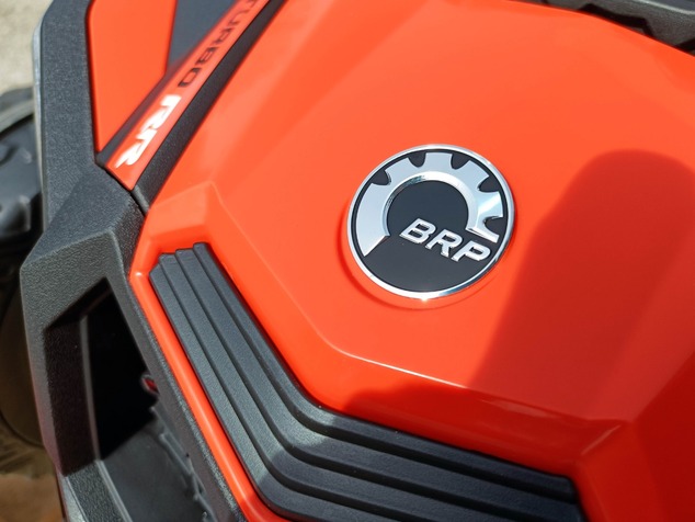 Electric Ride-on car Can-am Maverick One-seater with 4X4 drive, Orange, Independent suspension, 2.4