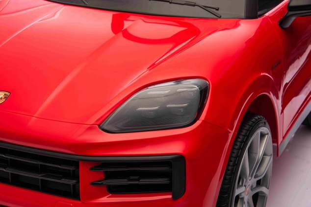 Auto elettrica per bambini Porsche Cayenne 12V con trazione posteriore - con licenza (1 posto), ross