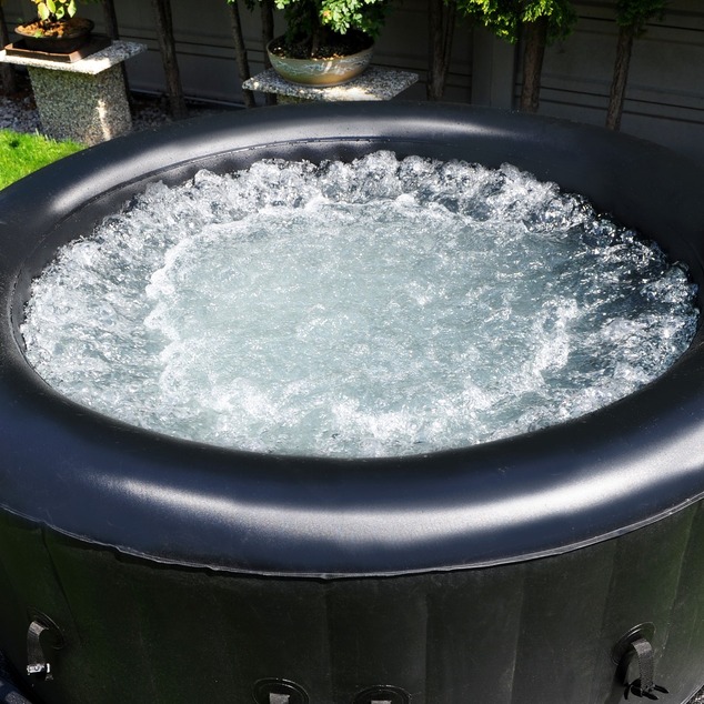 BeneoSpa NEW Portable Inflatable Bubble Spa, Hot Tube, Jacuzzi, Black