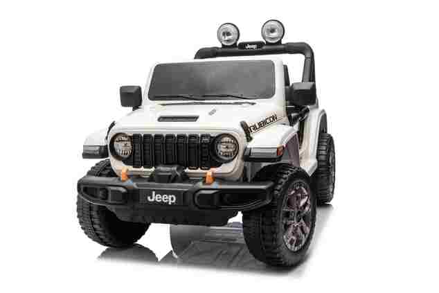 JEEP Wrangler elektrické autíčko pro děti, Bílá, Dvoumístné kožené sedadlo, Rádio s Bluetooth a USB vstupem, 4x4 | Beneo Motors