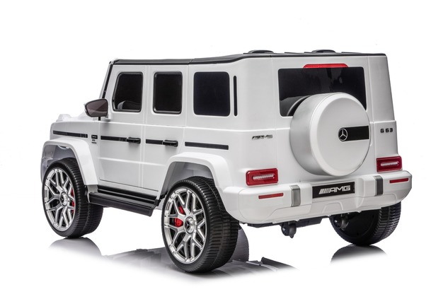Electric Ride-on car Mercedes-Benz G63 AMG 4x4 Two-seater 24V, white, MP3 Player with USB/AUX and Bl