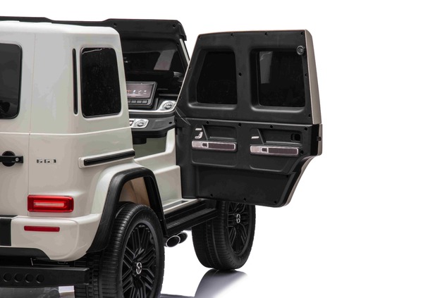 Electric Ride-on car Mercedes-Benz G63 AMG 4x4² Two-seater 12V, white, MP3 Player with USB/AUX input