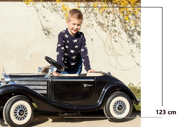 Electric Ride-On Toy Car Mercedes-Benz 540K, Red, Local parental control by Steering wheel, 2.4Ghz R