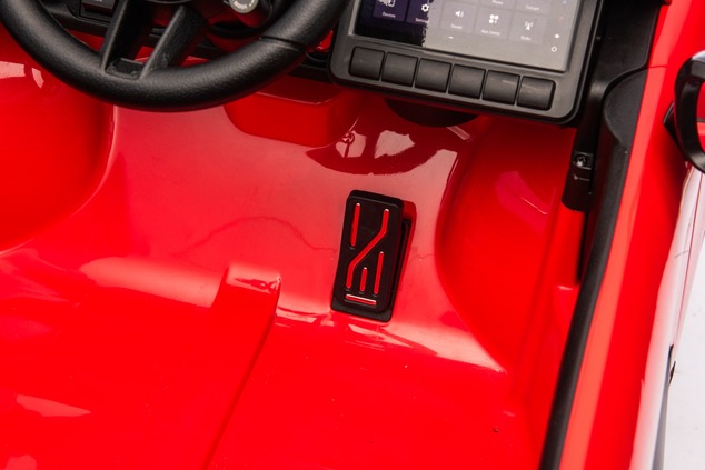 Electric Ride-on car Porsche Macan 12V Licensed with rear-wheel drive (Single seat), red, Lithium ba