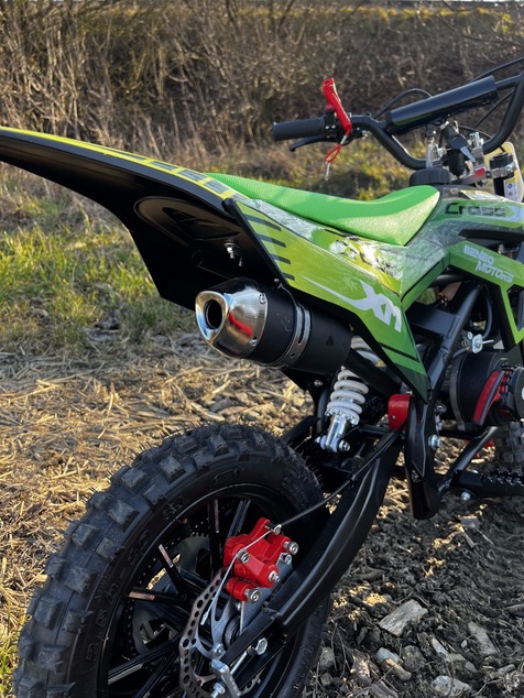 Kids Petrol Dirt Bike 50cc | Beneo Motors CROSS XM Green | Ages 4–8 | Speed Limiter