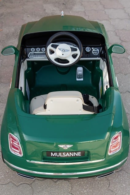 Electric ride-on car Bentley Mulsanne 12V, green, Leatherette seat, 2.4 GHz remote control, Eva whee