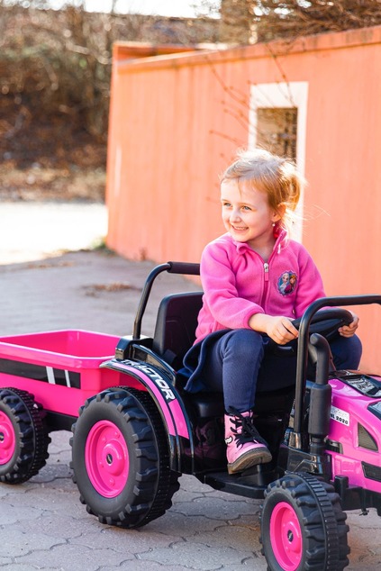 Electric Tractor POWER with trailer, green, Rear wheel drive, 12V battery, Plastic wheels, wide seat