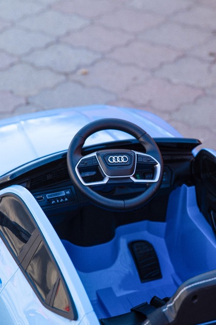 Electric ride-on car Audi E-tron Sportback 4x4 black, Leatherette seat, 2.4 GHz remote control, Eva