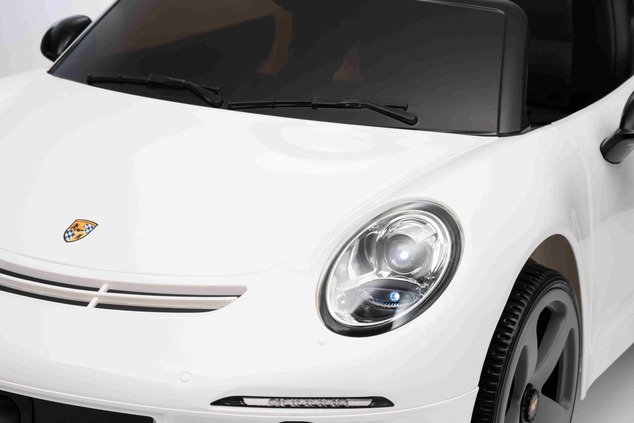 Electric Ride-on car RUF GT 12V, white, Opening doors, 2.4 GHz remote control, LED lights front and 