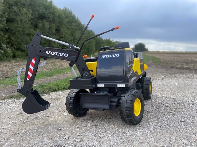 Electric ride-on car Volvo Excavator 12V with front digger ladle, Single seat, yellow, soft leathere