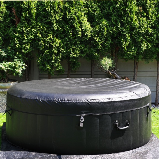 BeneoSpa NEW Portable Inflatable Bubble Spa, Hot Tube, Jacuzzi, Black