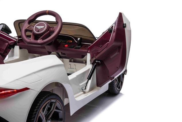 Electric Ride-on car Bentley Bacalar 12V, white, Doors opening upwards, 2.4 GHz remote control, LED 