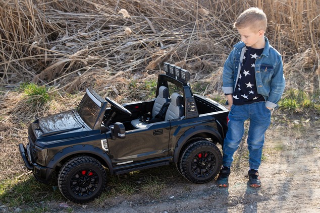 Electric Ride-On Toy Car Duty 24V pink, Two-seater, 4X4 drive with high-performance 24V Engines and