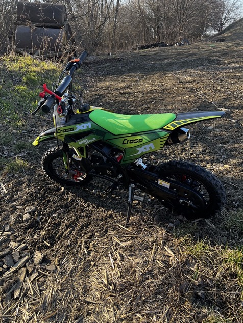 Kids Petrol Dirt Bike 50cc | Beneo Motors CROSS XM Red | Ages 4–8 | Speed Limiter