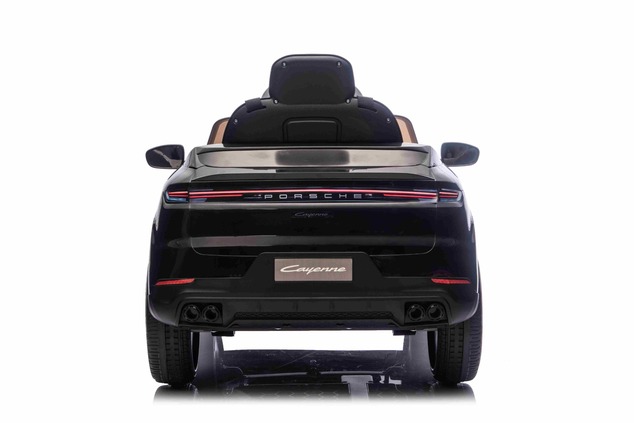 Auto elettrica per bambini Porsche Cayenne 12V con trazione posteriore - con licenza (1 posto), nero