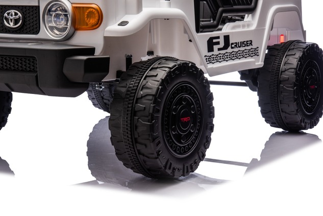 Electric Ride-on car Toyota FJ Cruiser XXL with 4x4 drive, licensed (Two-seater), white, Portable li