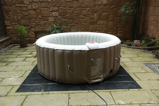 BeneoSpa spa gonfiabile portatile con bolle, jacuzzi, marrone e bianco