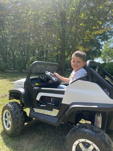 Electric Ride-On Toy Car Mercedes-Benz UNIMOG - White, 2.4Ghz Remote controller, 4 X 4, two-seats, S