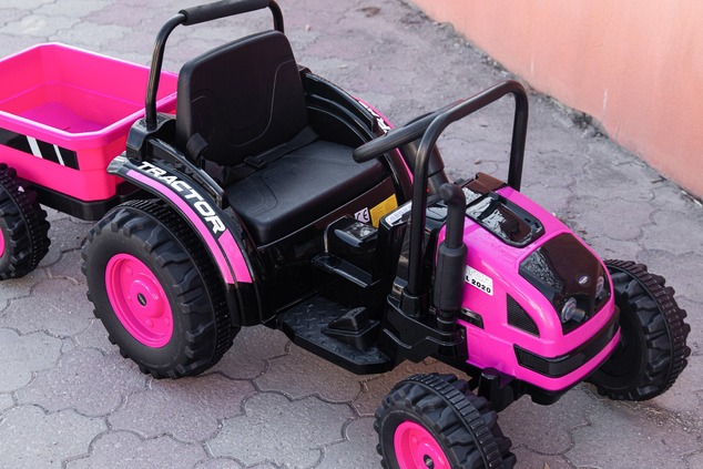 Electric Tractor POWER with trailer, pink, Rear wheel drive, 12V battery, Plastic wheels, wide seat,