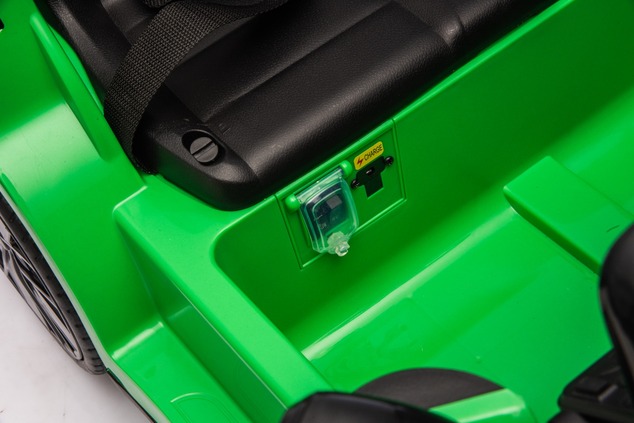 Electric Ride-on car Porsche Macan 12V Licensed with rear-wheel drive (Single seat), green, Lithium 