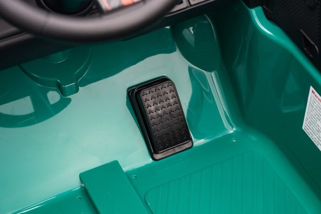 Electric Ride-on car Mini Cooper 12V, green, MP3 Player with USB and Bluetooth connection, 2.4 GHz r
