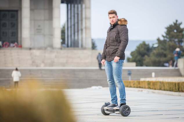 Hooboard - Premier hoverboard tout-terrain intelligent, gyropode, certifié UL, batterie LG