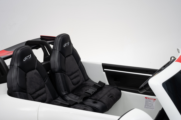 Porsche 911 GT3 RS macchina elettrica per bambini 24V 4x4 | con licenza | Beneo Motors | 2 posti | Batteria al litio | Sedili in similpelle ROSSI | Ruote EVA
