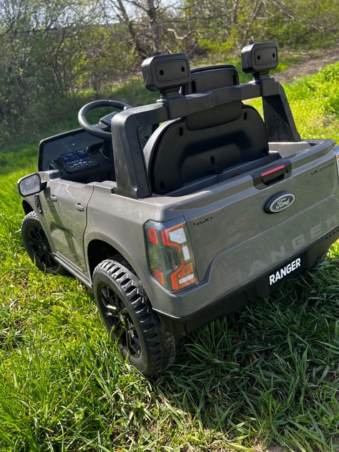 Electric Ride-on car FORD 707 12V, Grey, Leather seat, 2.4 GHz remote control, Bluetooth / USB Input