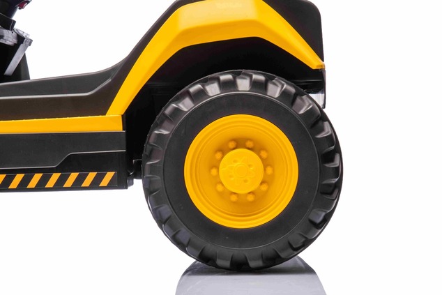 Licensed Caterpillar Electric Excavator, Single Seat, Yellow, USB Input on MP3 Player, Rear Drive wi
