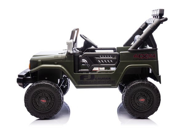 Electric Ride-on car Toyota FJ Cruiser XXL with 4x4 drive, licensed (Two-seater), green, Portable li