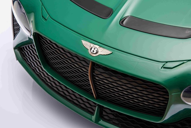 Electric Ride-on car Bentley Bacalar 12V, green, Doors opening upwards, 2.4 GHz remote control, LED 