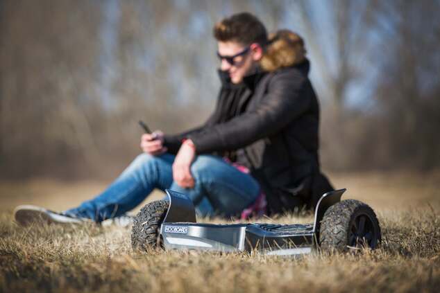 Hooboard - Premier hoverboard tout-terrain intelligent, gyropode, certifié UL, batterie LG
