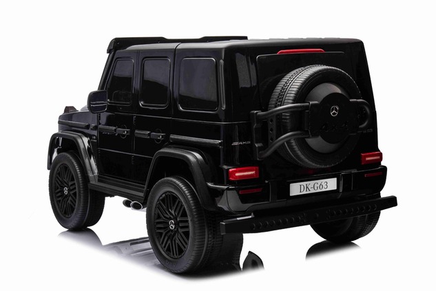 Electric Ride-on car Mercedes-Benz G63 AMG 4x4² Two-seater 24V, Black painted, MP4 Player with USB/A