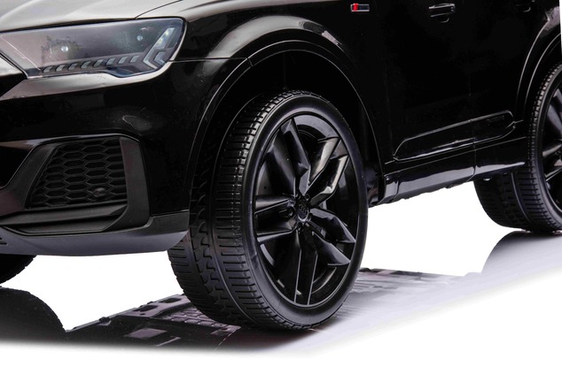 Auto elettrica per bambini Audi Q7 nero, monoposto, sospensione indipendente, batteria 12V, telecoma