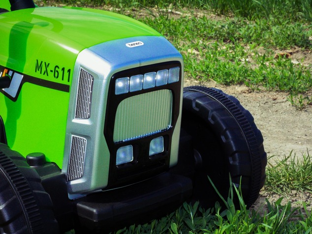 Electric Tractor WORKERS with trailer, green, Rear wheel drive, Lithium Battery, Plastic wheels, wid