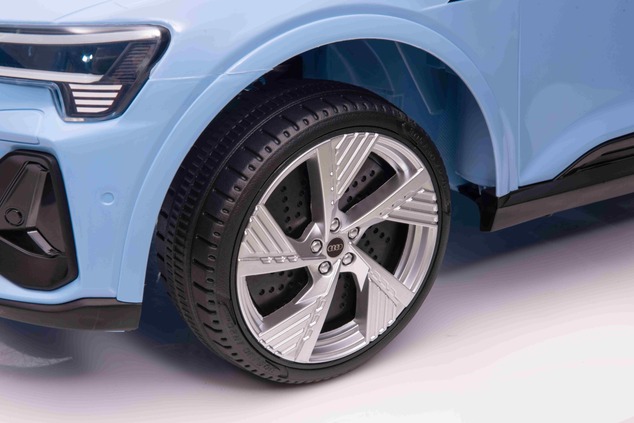 Electric Ride-on car Audi E-tron Sportback 12V, blue, wide single seat with three-point seat belt, 2