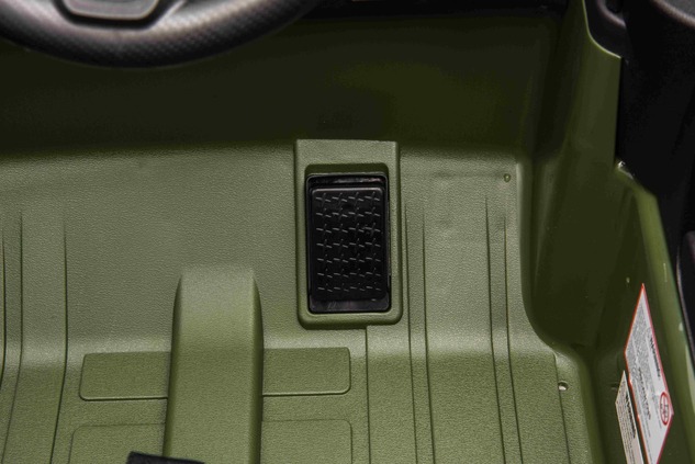 Electric ride-on car Toyota Landcruiser 12V, military green, wide single seat, 2.4 GHz remote contro