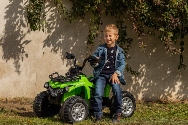 Electric QUAD SUPERPOWER 12V, green, Plastic wheels with rubber band, 2 x 45W Motor, plastic seat, s