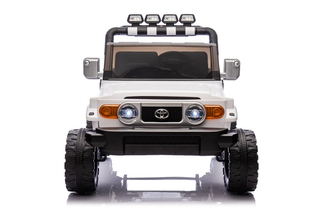 Electric Ride-on car Toyota FJ Cruiser XXL with 4x4 drive, licensed (Two-seater), white, Portable li