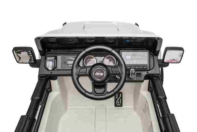 JEEP Wrangler elektrické autíčko pro děti, Bílá, Dvoumístné kožené sedadlo, Rádio s Bluetooth a USB vstupem, 4x4 | Beneo Motors