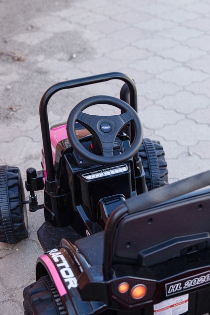 Electric Tractor POWER with trailer, red, Rear wheel drive, 12V battery, Plastic wheels, wide seat, 