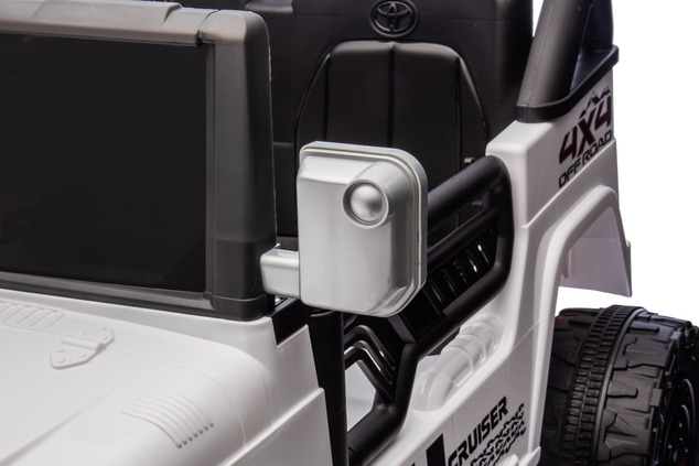 Electric Ride-on car Toyota FJ Cruiser XXL with 4x4 drive, licensed (Two-seater), white, Portable li