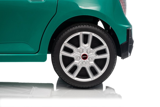 Electric Ride-on car Mini Cooper 12V, green, MP3 Player with USB and Bluetooth connection, 2.4 GHz r