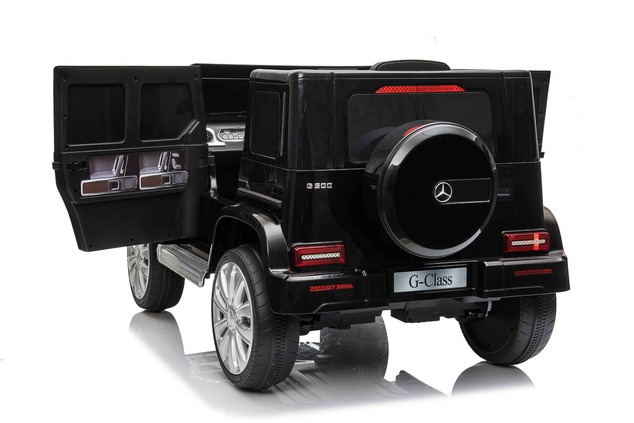 Electric Ride-on car Mercedes G500 12V, black, 2.4 GHz remote control, USB / SD Input, Rear suspensi