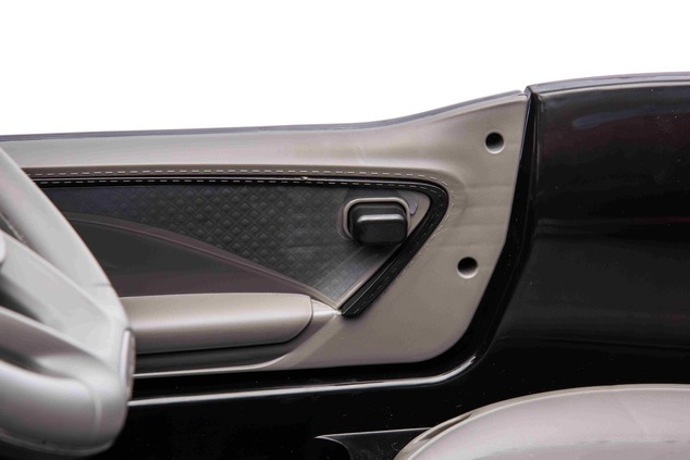 Electric Ride-on car Bentley Bacalar 12V, black, Doors opening upwards, 2.4 GHz remote control, LED 